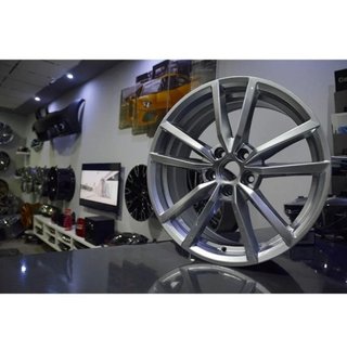Juego de 4 Llantas 18 Pretor Silver VW022