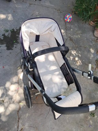 Carrito Bugaboo Cameleon con capazo