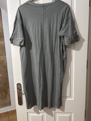 Camiseta larga Zara gris talla única