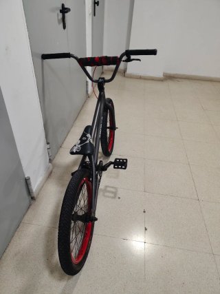 Bicicleta BMX Subrosa