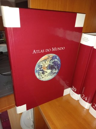 Grande enciclopédia universal