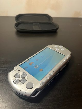PSP 3000 Plata