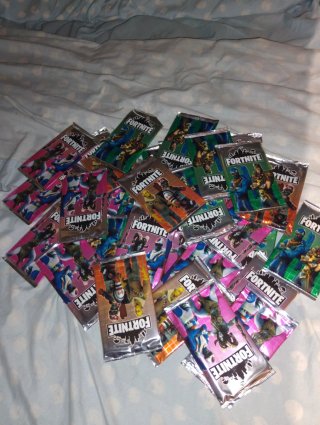 Cartas Fortnite (Falsas)