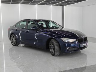 BMW Serie 3 318d F30 Llantas 18", cámara y CarPlay