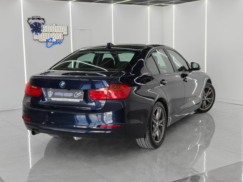 BMW Serie 3 2013, foto 3