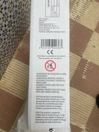 Andador bebé rosa con jirafas