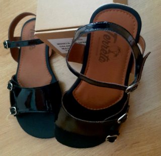 Sandalias Barefoot Charol Terreta Negras 39