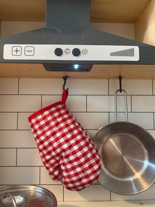 Cocinita de juguete con accesorios