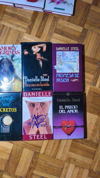 Colección de Danielle Steel 23 libros! 20€