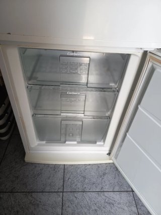 Se regala Nevera Combi No Frost Para reparar