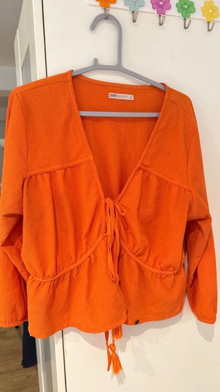 Camiseta naranja EXIT talla L