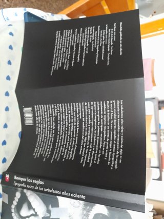 Rompiendo las reglas tipografía suiza de los tu...