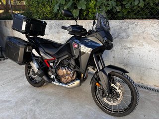 Honda Africa Twin 1100 Negra
