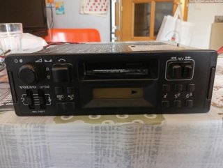 Radio Cassette Volvo CR-608