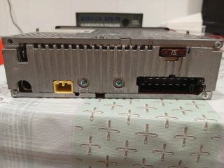 Radio Cassette Volvo CR-608