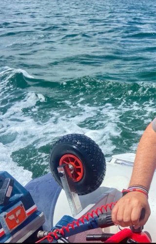 Barca Neumática Tobin Sports + Motor 15cv+Remolque