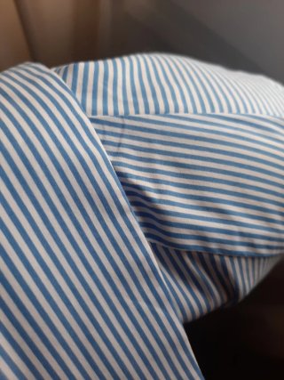 Camisa entallada Zara rayas azul y blanco