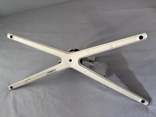 Soporte de peana original TV Samsung 32”