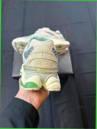 New Balance NB 9060 Bricks & Wood 37.5