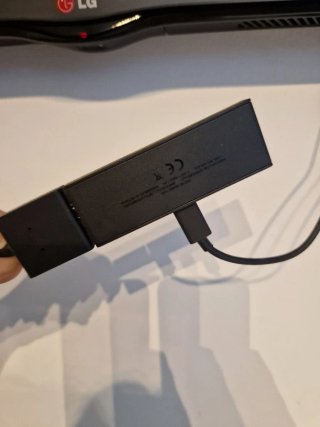 TV LG 32 + Fire Stick + Soporte Pared