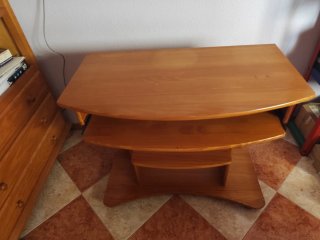 Escritorio mesa ordenador madera, regalo el sillon