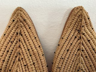 Sandalias rafia y piel artesanales