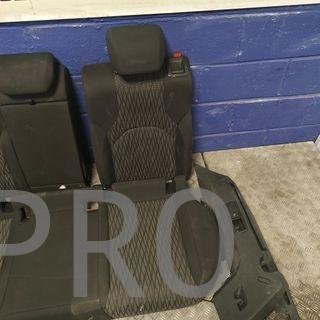 JUEGO ASIENTOS TRASEROS SEAT LEON USADO