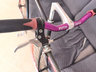Bicicleta Fixie Negra Ruedas Rojas