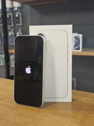 IPHONE 17 256GB BIANCO BATTERIA 100%
