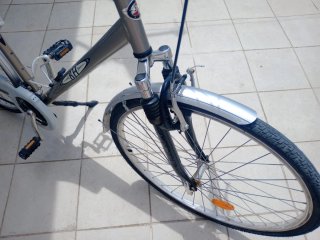 Bicicleta de paseo BH Windsor