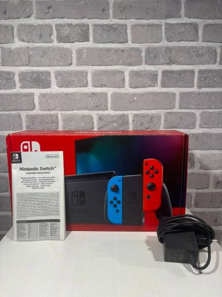 Nintendo Switch + Accesorios