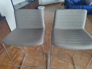 Pack 2 taburetes cocina gris