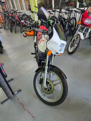 Honda MBX 125cc Roja y Blanca
