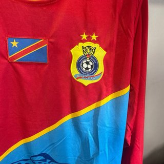 Camiseta O'Neills Manga Larga Roja y Azul
