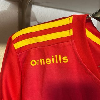 Camiseta O'Neills Manga Larga Roja y Azul