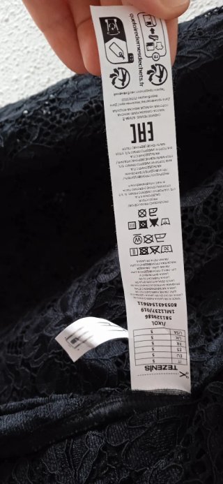Camisa de encaje negro
