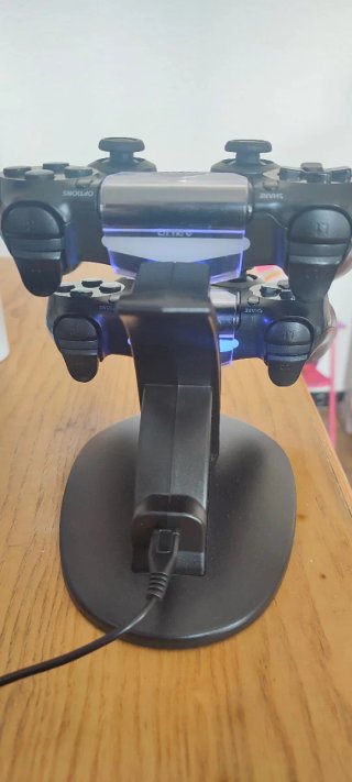 Consola PS4 (PlayStation 4) Negra + Accesorios
