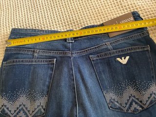 Jeans Armani Azules con Detalles pedrería bolsillo