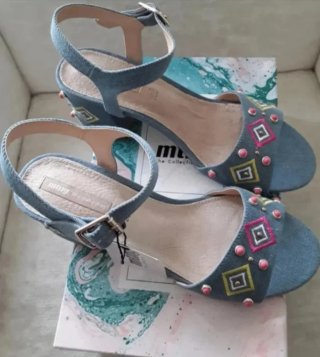Sandalias Mustang Vaqueras Talla 39