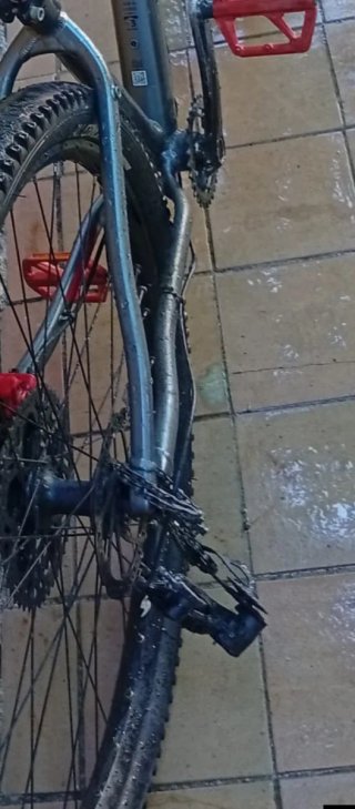 Bicicleta de montaña Rockrider gris  .