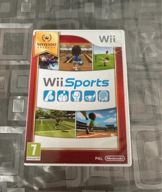 Nintendo Wii Nera con accessori, joystick e giochi