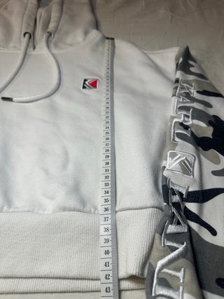 Sudadera Karl Kani Blanca Camo Cropped