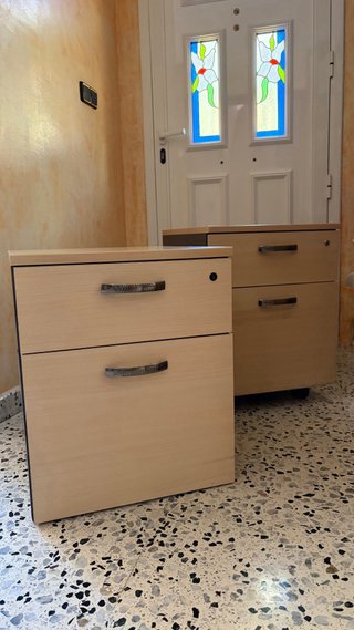 Cajonera doble de oficina madera y metal