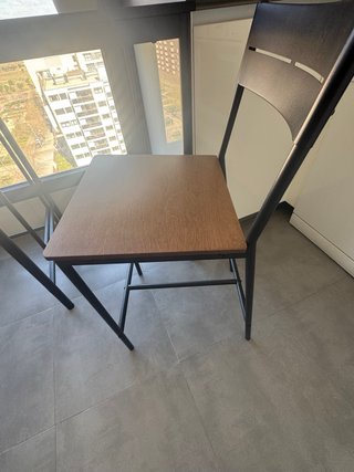 Mesa alta y 2 sillas Sandsberg Ikea