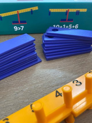 Balanza Numérica Montessori Miniland x20