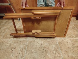 Mesa auxiliar plegable de madera