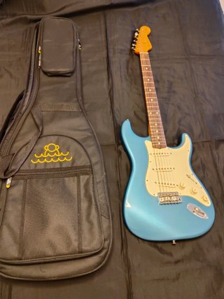 Guitarra Fender Stratocaster Azul