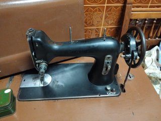 Máquina de coser antigua Sigma