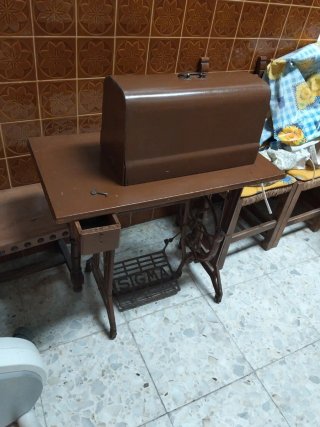 Máquina de coser antigua Sigma