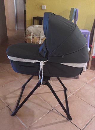 Inglesina Aptica 2024 Green Esmeralda + Capazo
